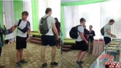 Dua bule diajak makan di acara hajatan viral di TikTok
