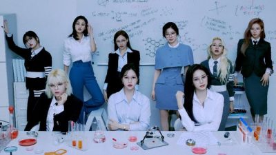 Girl group TWICE