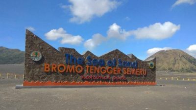 Bromo Ditutup