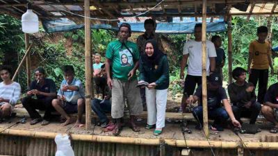 Disambut Meriah, Yasmin Sanad Mancing Bareng Masyarakat Bogor Utara