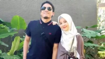 Mau Salaman Ngga Jadi, Pertemuan Desta dan Natasha Rizky di Sport Party RANS Entertainment Trending