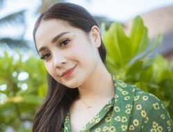 Nagita Slavina Goyang Heboh di Private Party