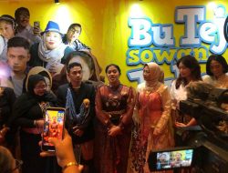 Tayang di Bioskop, Ini Sinopsis Film Bu Tejo Sowan Jakarta