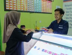 Awalnya dari Counter Pulsa, AgenBRILink Tak Pernah Sepi Pengunjung di Pasar Kramat Jati