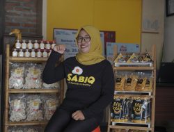 Lewat Klasterkuhidupku, Usaha Telur Asin Sabiq Makin Sukses