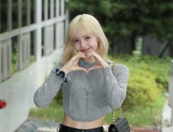 Kesuksesan Lisa BLACKPINK Menginspirasi Novel Penulis Prancis