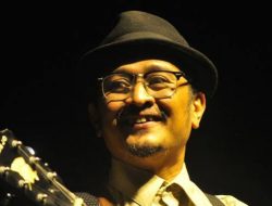 Vokalis Band Sore Ade Paloh Sempat Keluhkan Asam Lambung Sebelum Meninggal