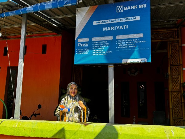 Mengenal AgenBRILink “Mariyati Daeng Ngintang”, Pahlawan Inklusi Keuangan dari Pulau Lae-lae Makassar