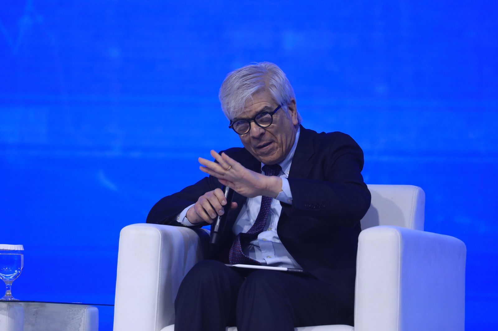 BRI Microfinance Outlook 2025: Peraih Nobel Ekonomi Paul Romer sebut UMKM Butuh Ekosistem Kuat, Sejalan Dengan Inisiatif BRI