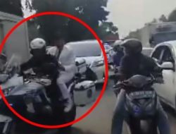 Naik Motor Tanpa Helm di Bogor, Gubernur Jabar Dedi Mulyadi Ditilang